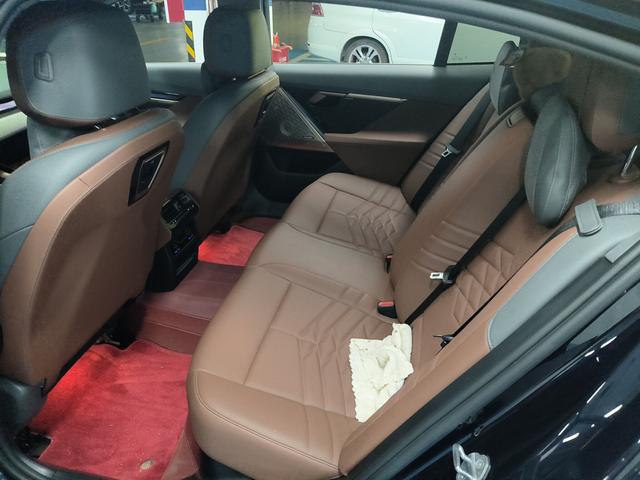 BMW 5 серии 2024 thumb 10