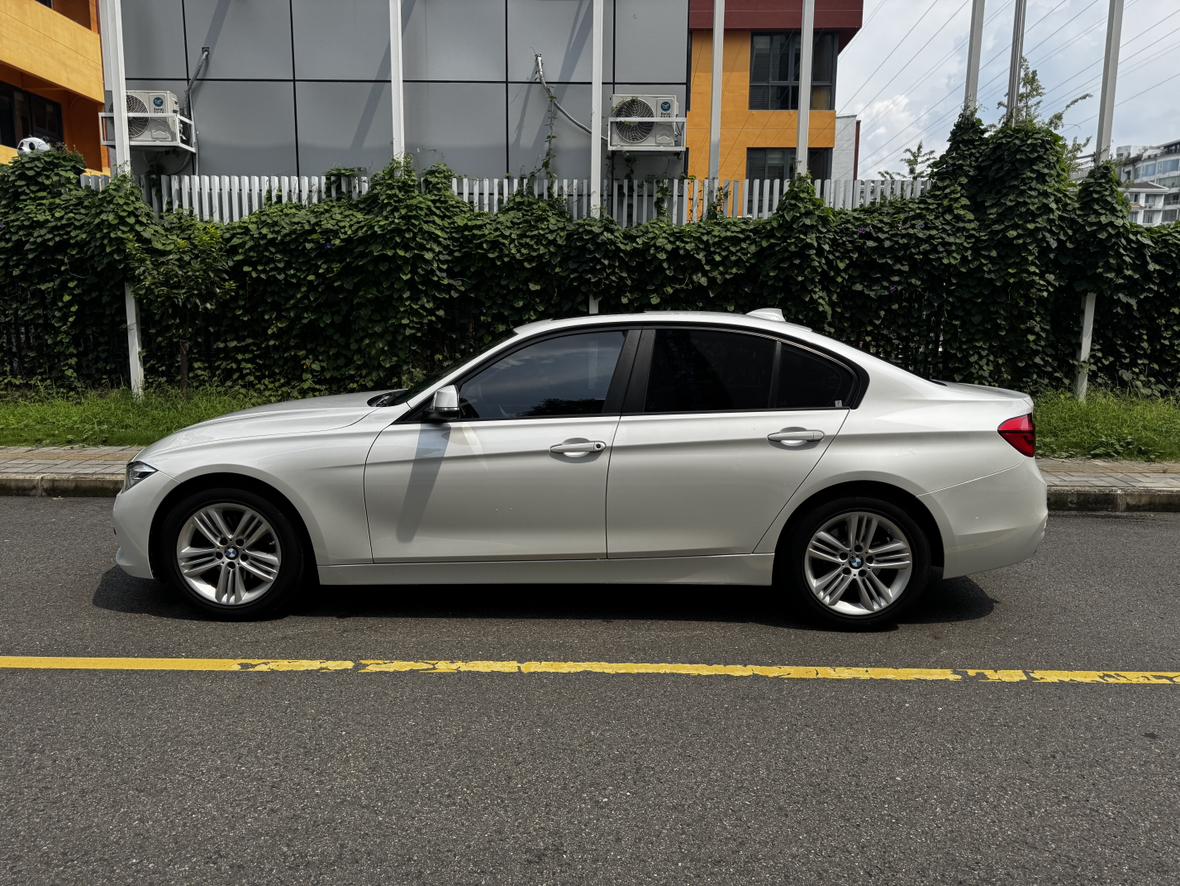BMW 3 серии 2016 thumb 2