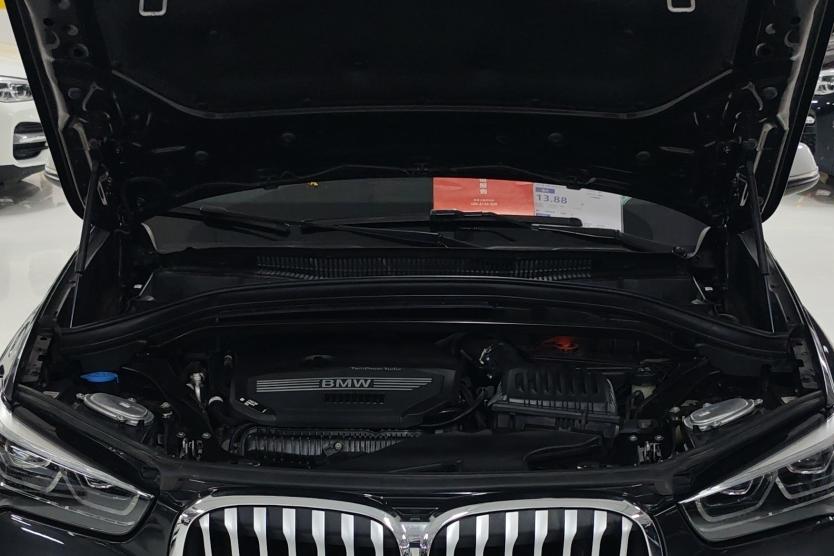 BMW X1 2021 thumb 3