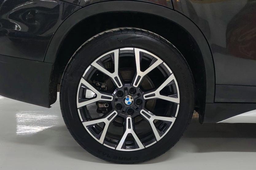 BMW X1 2021 thumb 6