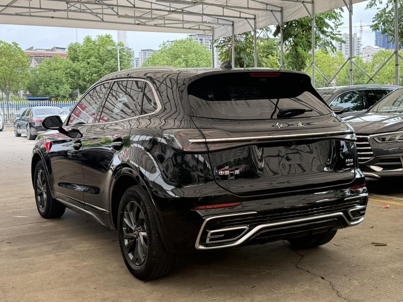 Hongqi HS5 2023 thumb 2