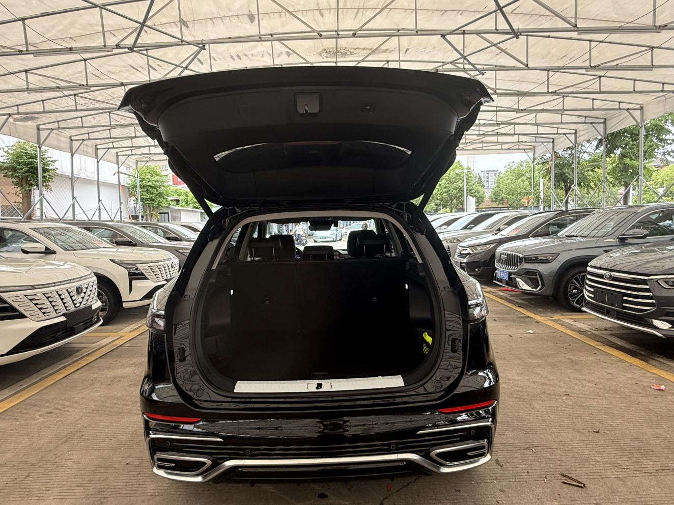 Hongqi HS5 2023 thumb 12