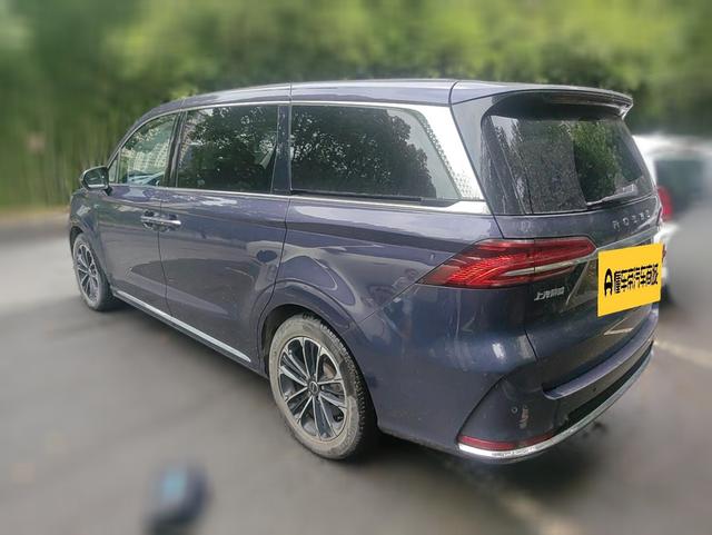 Roewe iMAX8 2022 thumb 2