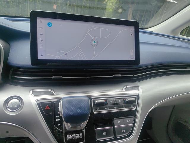 Roewe iMAX8 2022 thumb 6