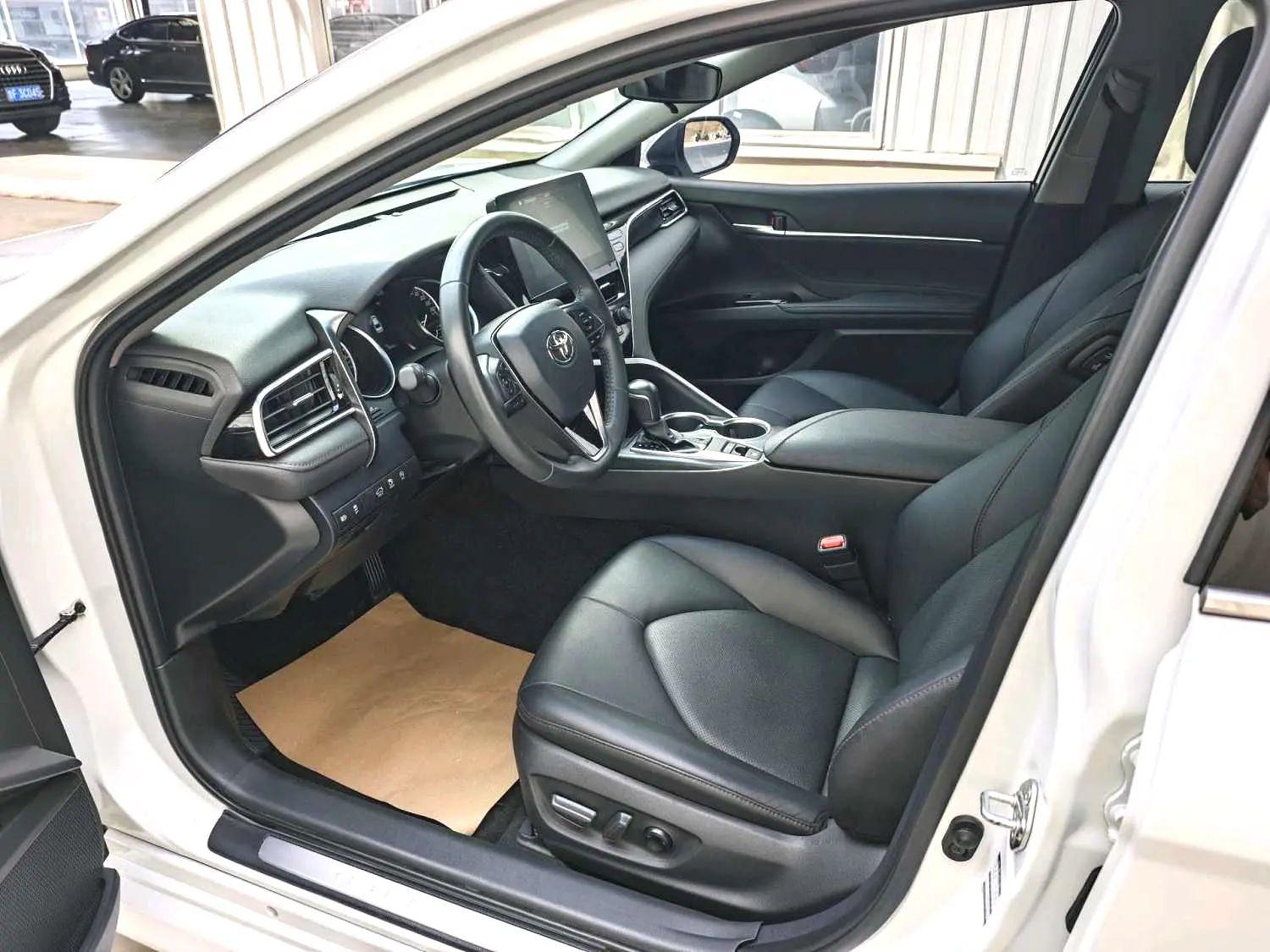 Toyota Camry 2021 thumb 8