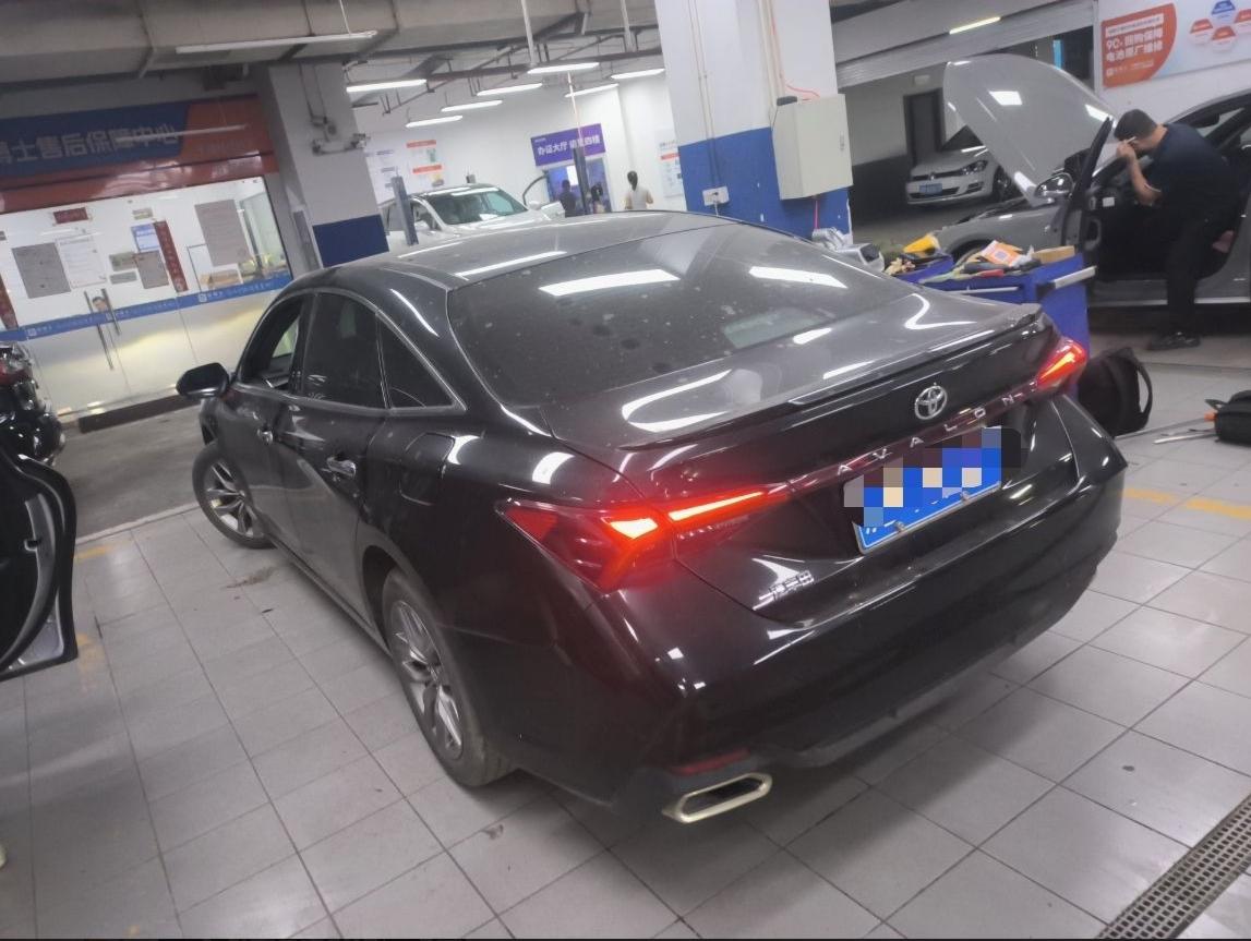 Toyota Avalon 2021 thumb 2