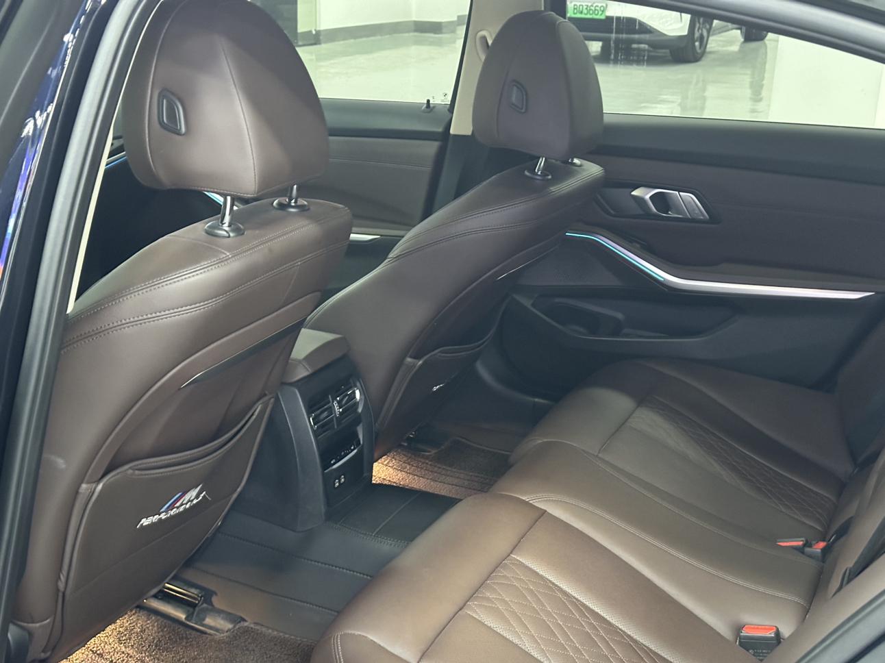 BMW i3 2023 thumb 6