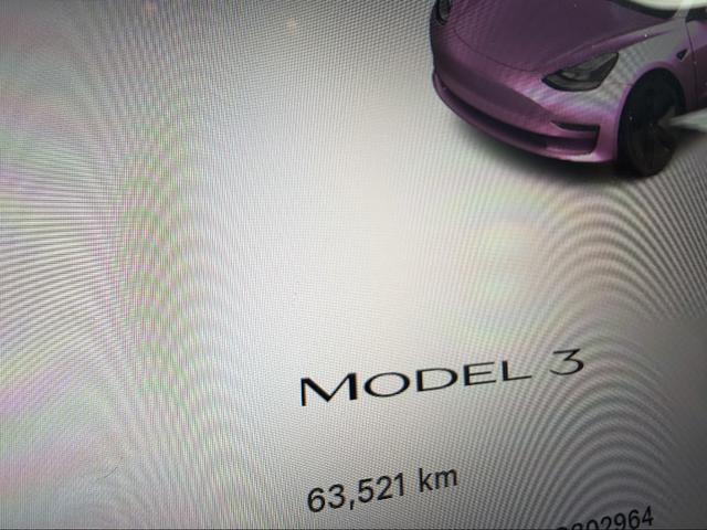 Tesla Model 3 2022 thumb 4