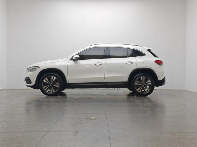 Mercedes-Benz GLA 2020 thumb 2