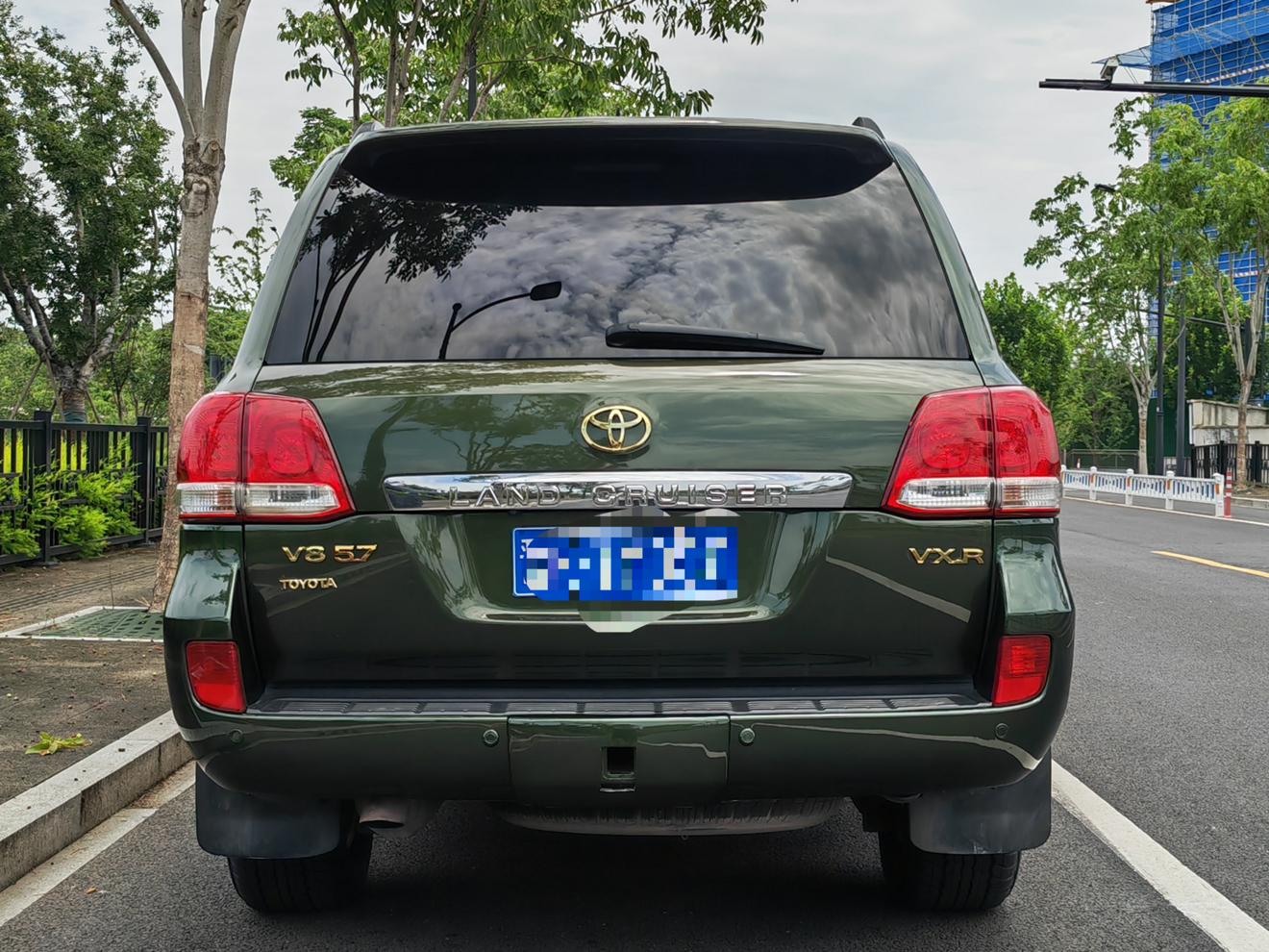 Toyota Land Cruiser 2010 thumb 4