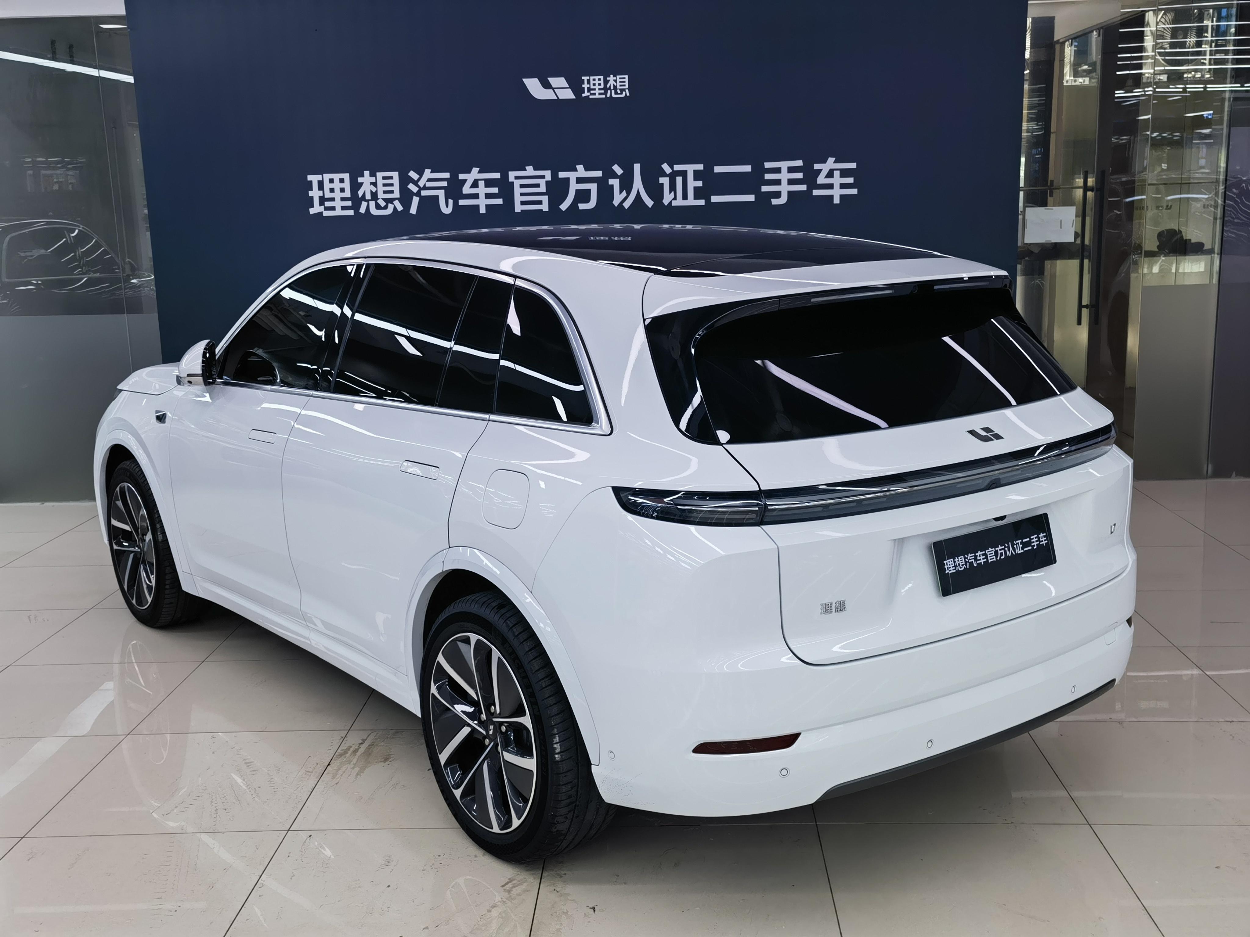 Lixiang (Li Auto) L7 2025 thumb 2