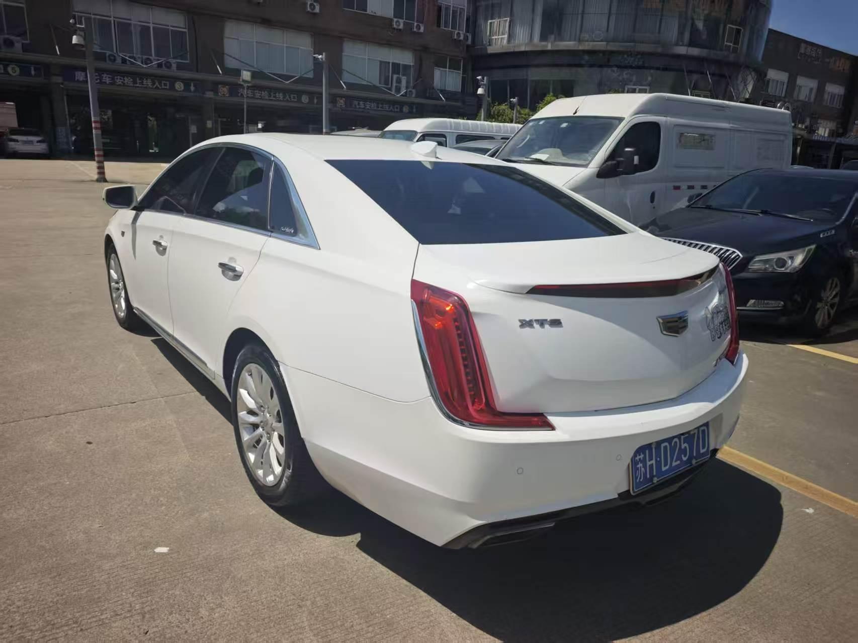 Cadillac XTS 2018 thumb 11