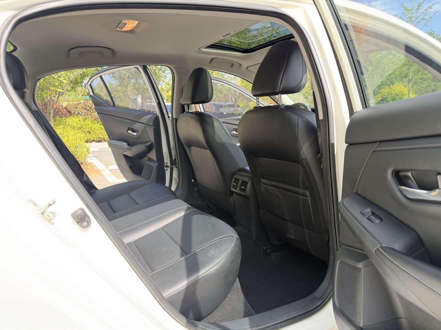 Nissan Sylphy 2020 thumb 9