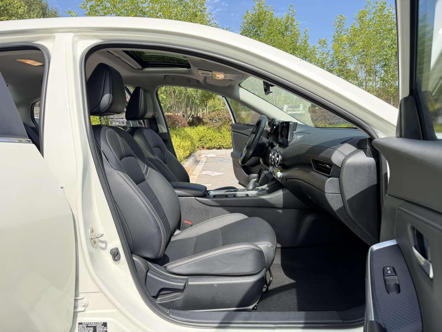 Nissan Sylphy 2020 thumb 12