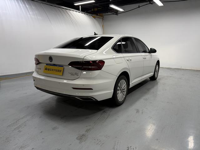 Volkswagen Lavida XR 2021 thumb 5