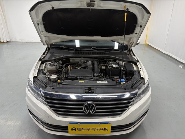 Volkswagen Lavida XR 2021 thumb 8