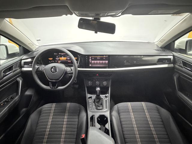Volkswagen Lavida XR 2021 thumb 12