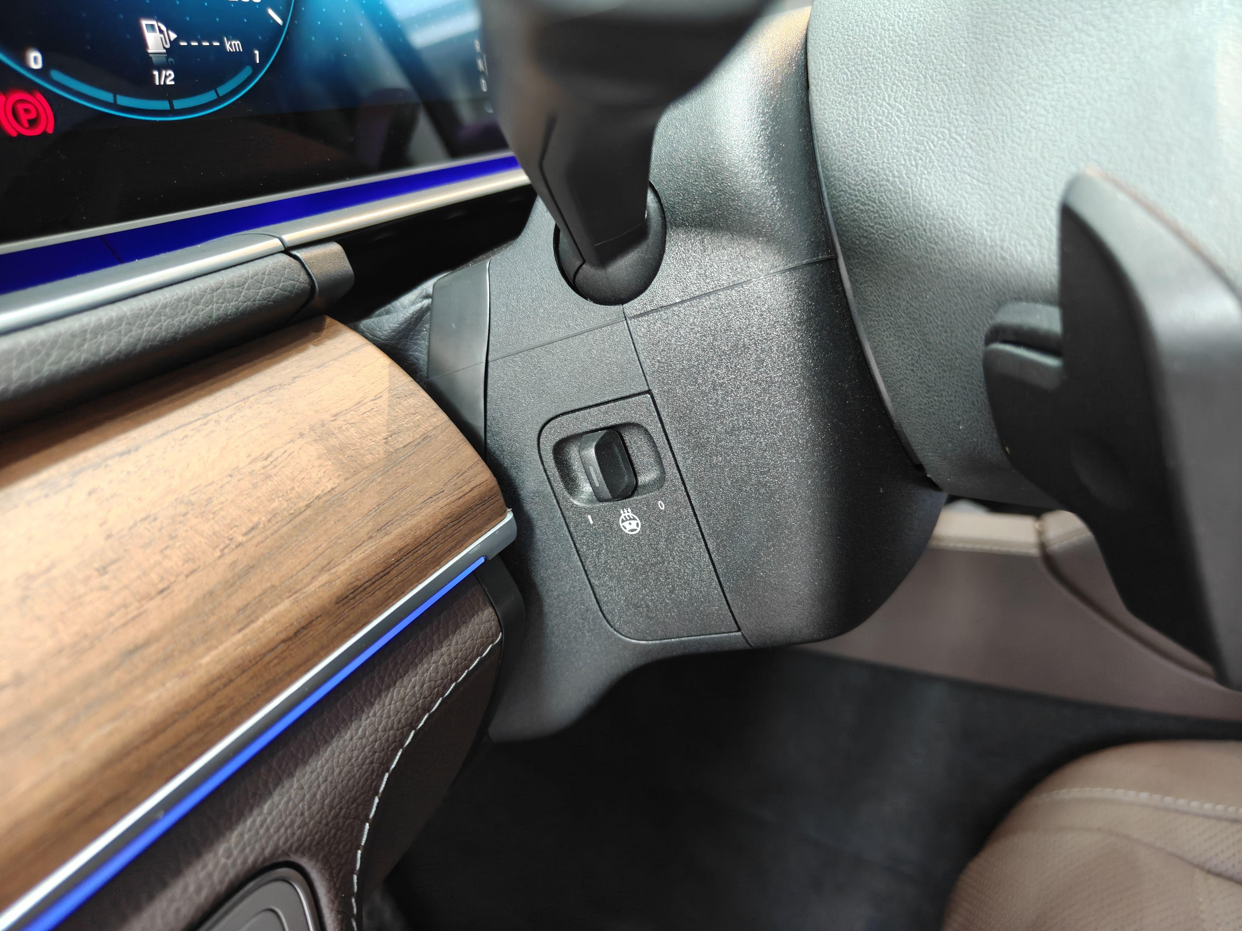 Mercedes-Benz GLS 2022 thumb 11