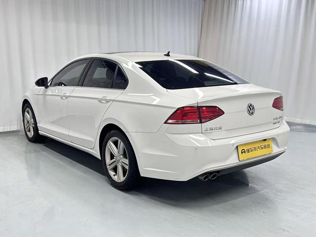 Volkswagen Lamando 2015 thumb 3