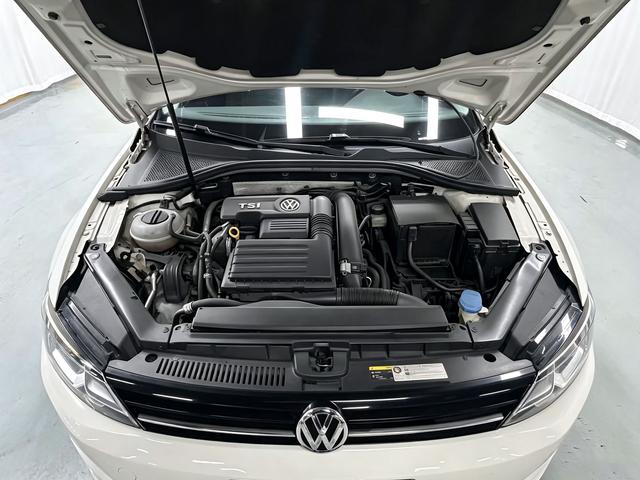 Volkswagen Lamando 2015 thumb 8