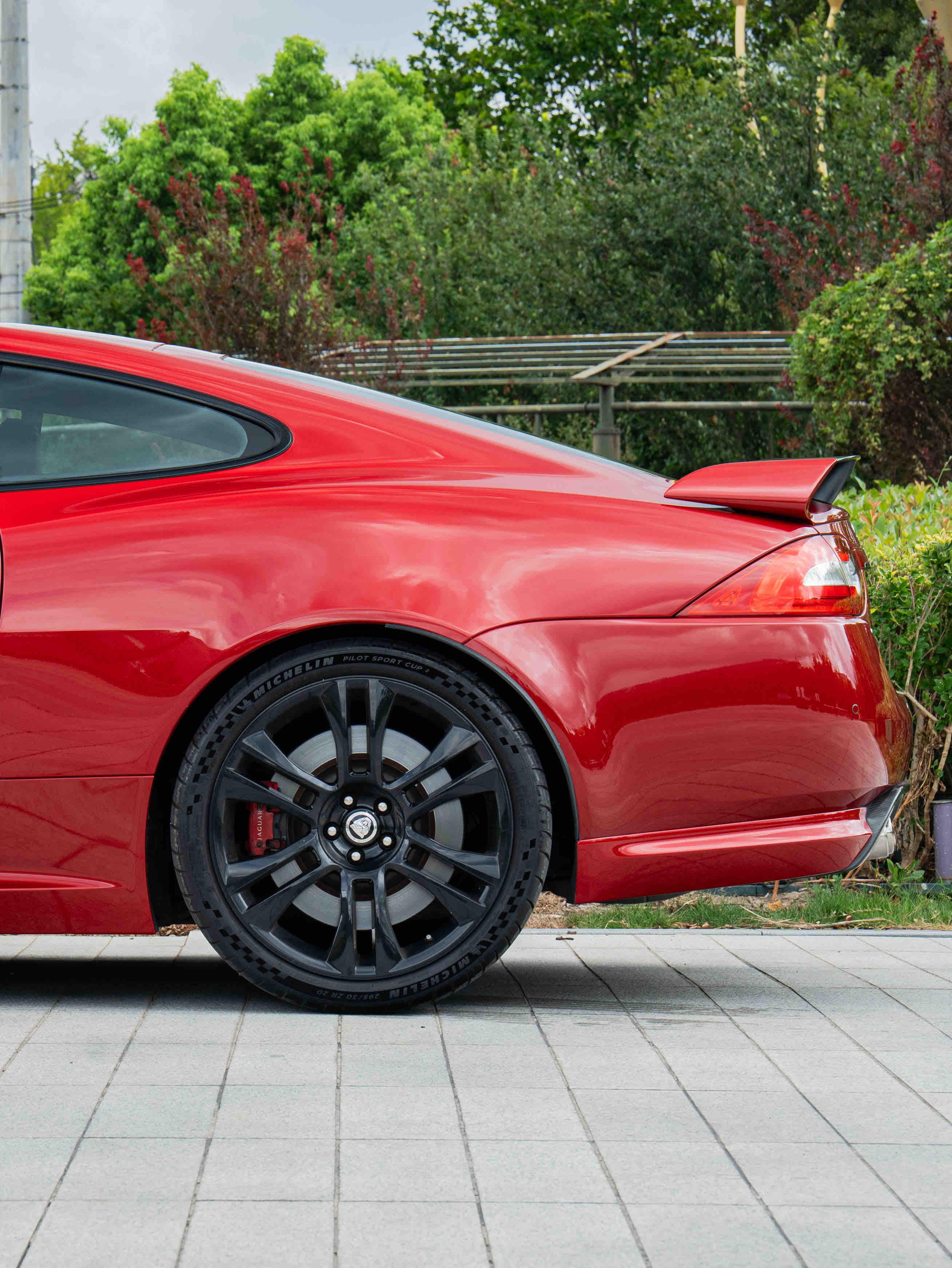 Jaguar XK 2012 thumb 8