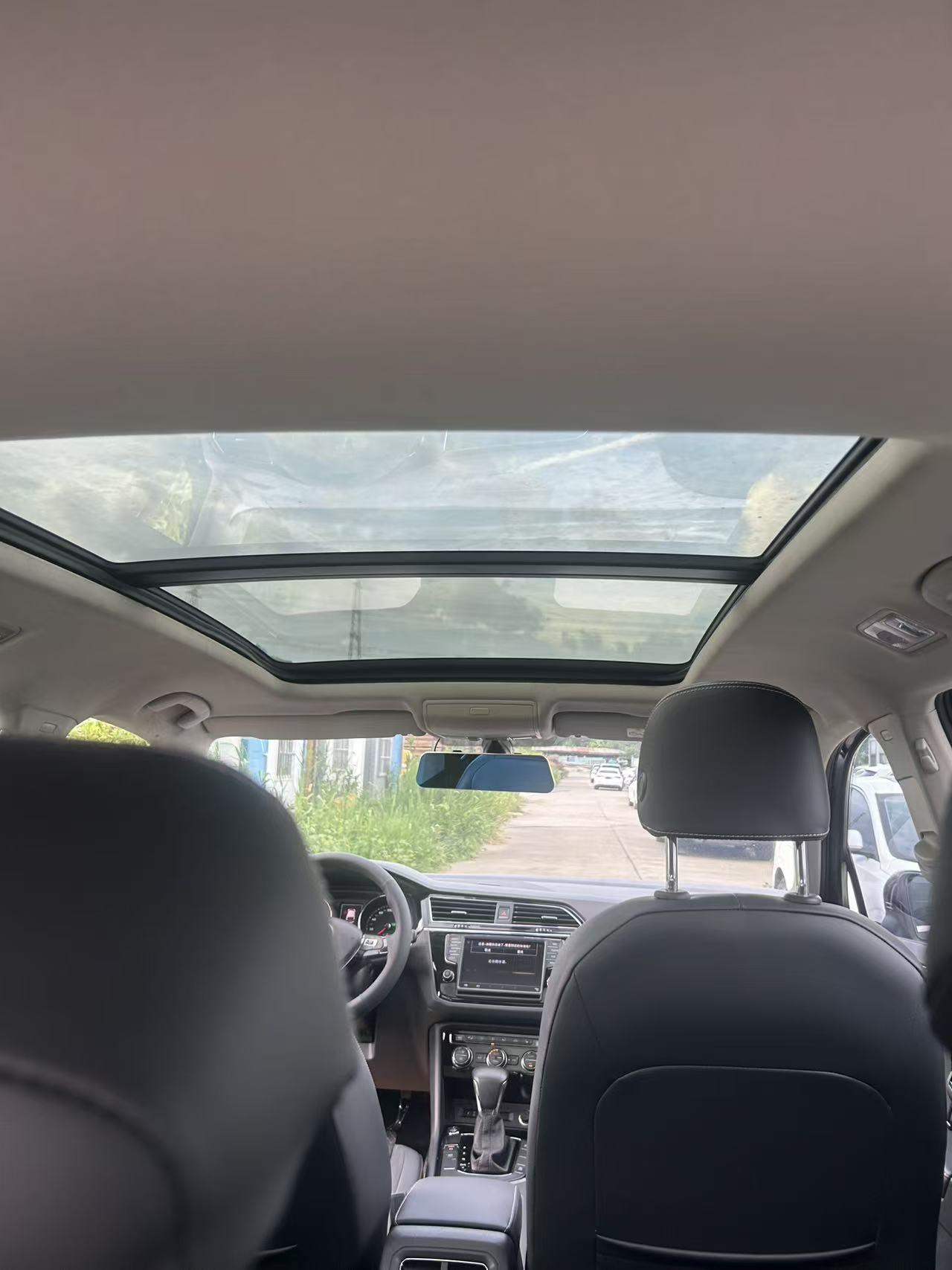 Volkswagen Tiguan 2018 thumb 6