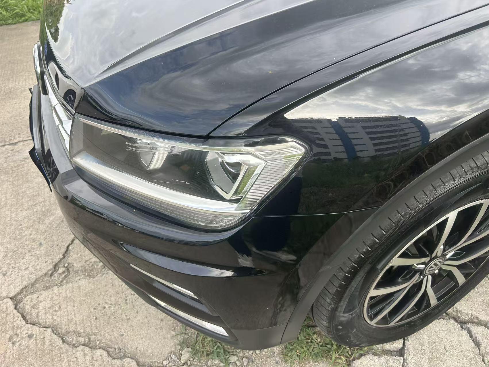 Volkswagen Tiguan 2018 thumb 8