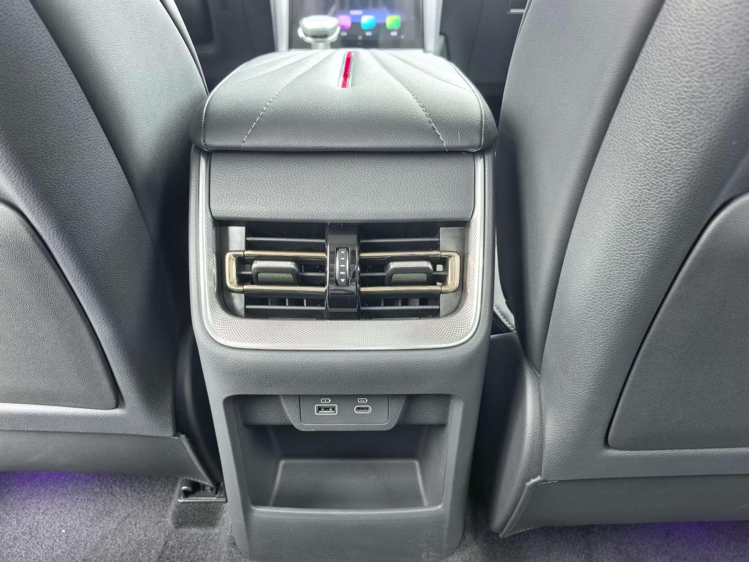 Hongqi H5 2023 thumb 10