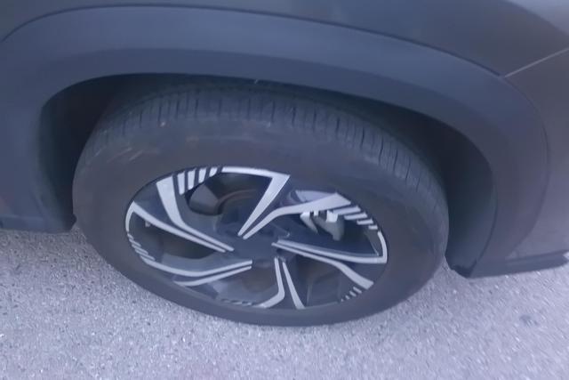 Geely Boyue 2024 thumb 5