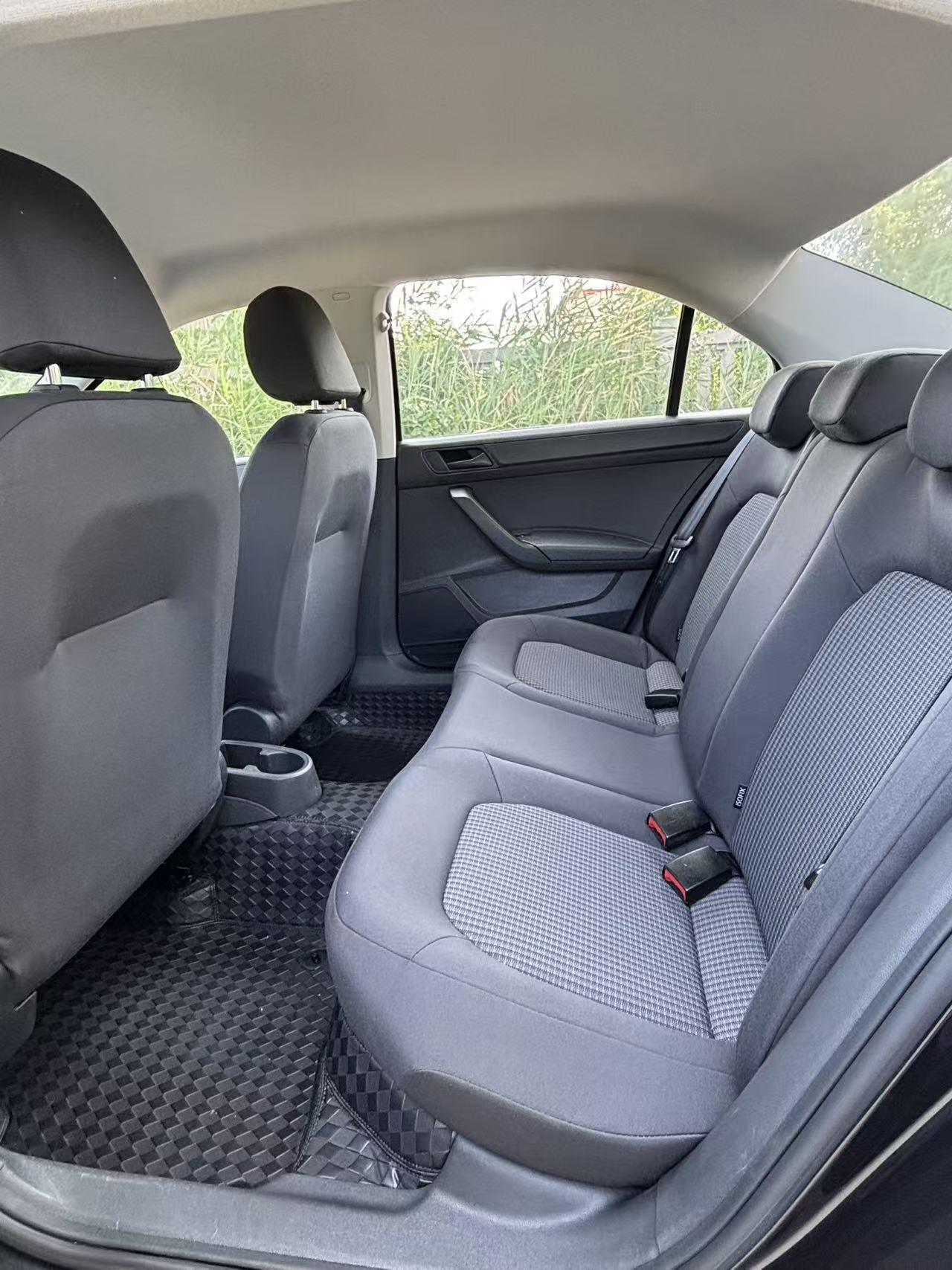 Volkswagen Santana 2019 thumb 5