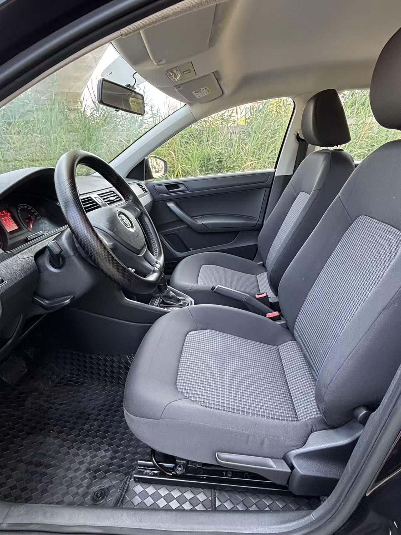 Volkswagen Santana 2019 thumb 7