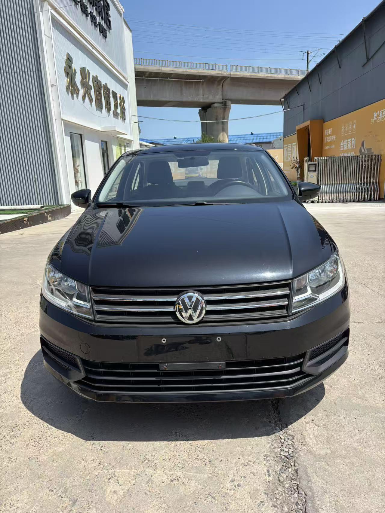 Volkswagen Santana 2019 thumb 9
