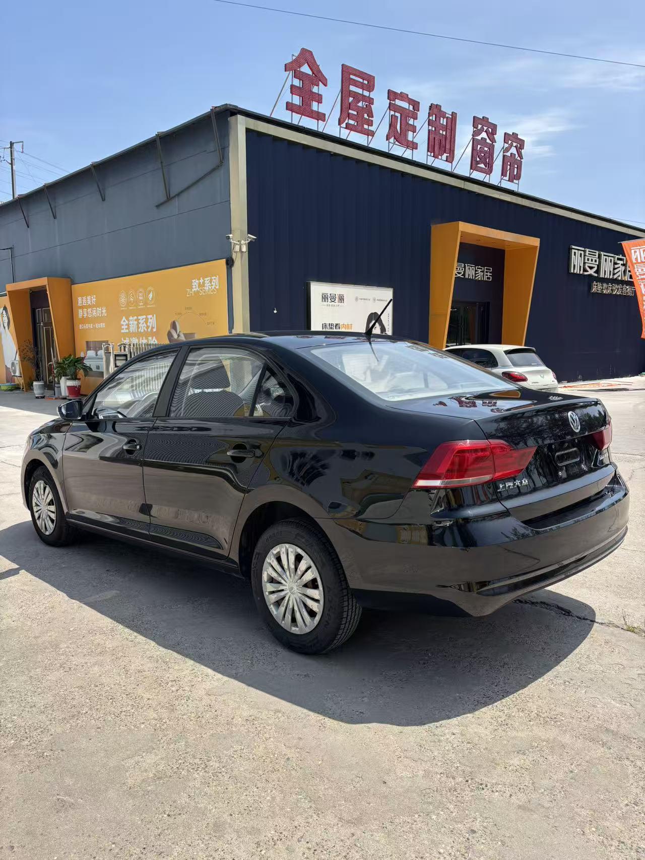 Volkswagen Santana 2019 thumb 11