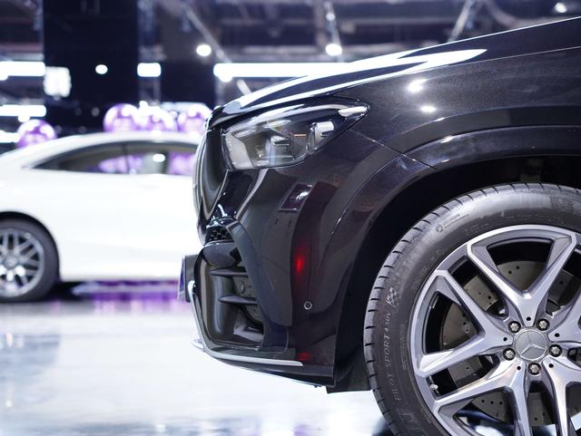 Mercedes-Benz GLE AMG 2024 thumb 8
