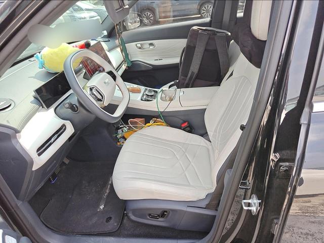Geely Galaxy 7 EM-i 2025 thumb 8