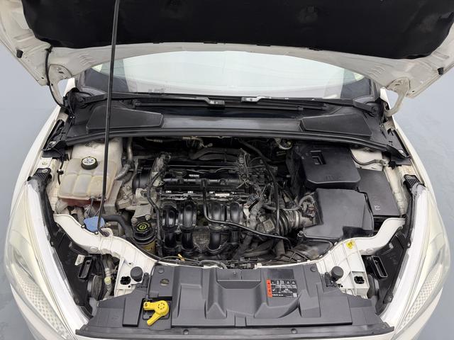Ford Focus ST 2017 thumb 8