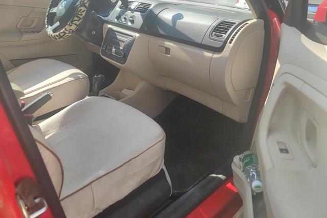 Skoda Jing Rui 2014 thumb 7