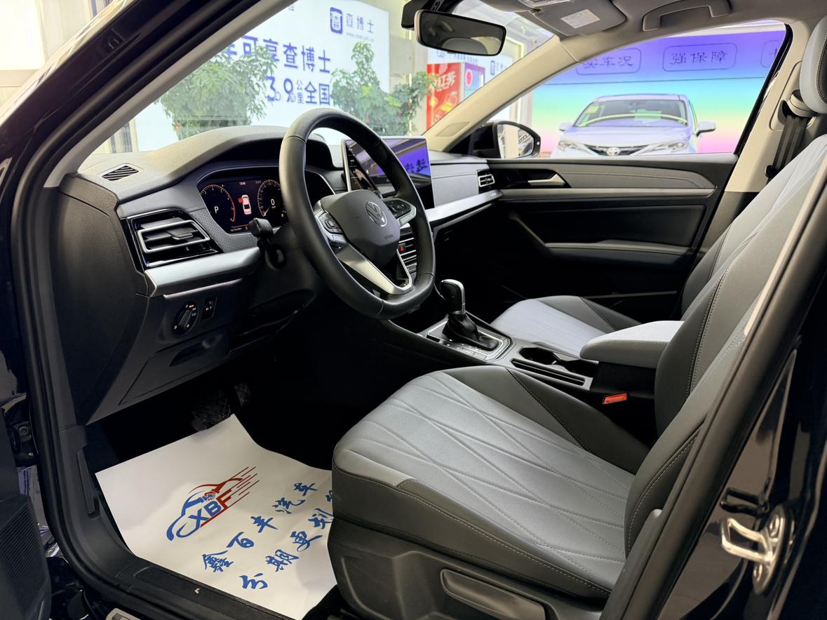 Volkswagen Lavida XR 2023 thumb 9