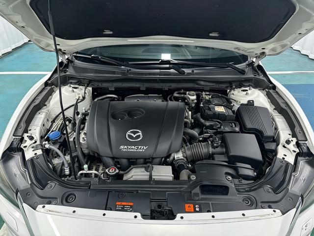 Mazda Atenza 2018 thumb 8