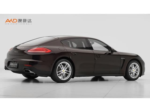 Porsche Panamera 2016 thumb 12