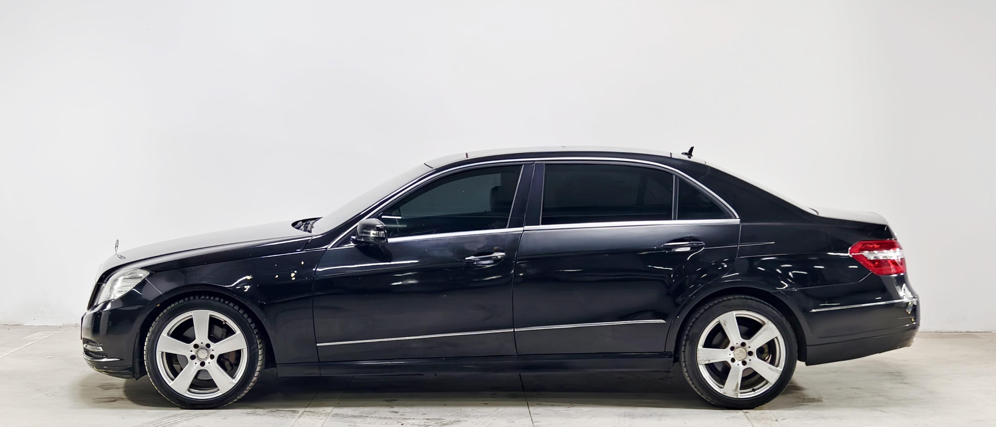 Mercedes-Benz E-Класс 2013 thumb 2