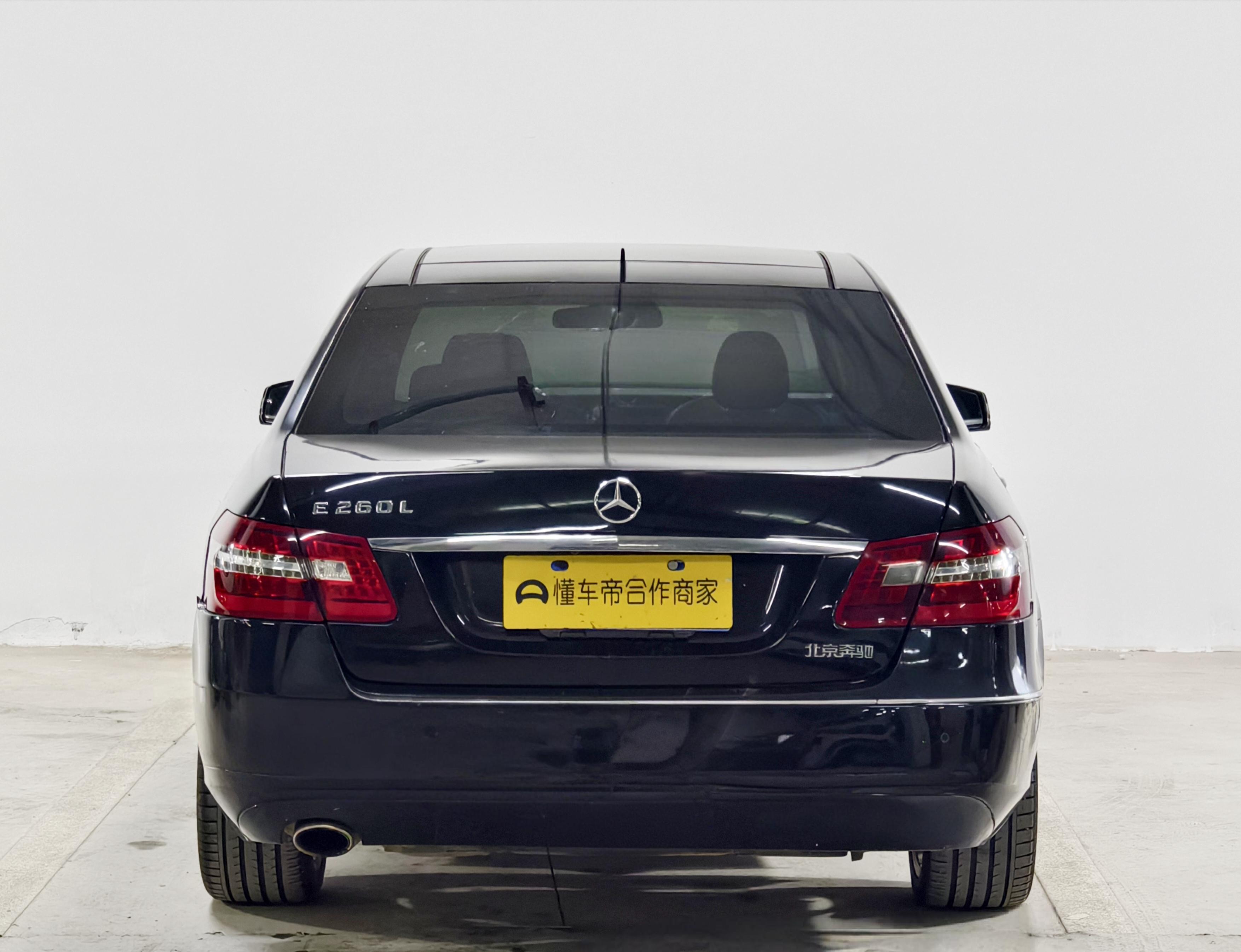 Mercedes-Benz E-Класс 2013 thumb 4