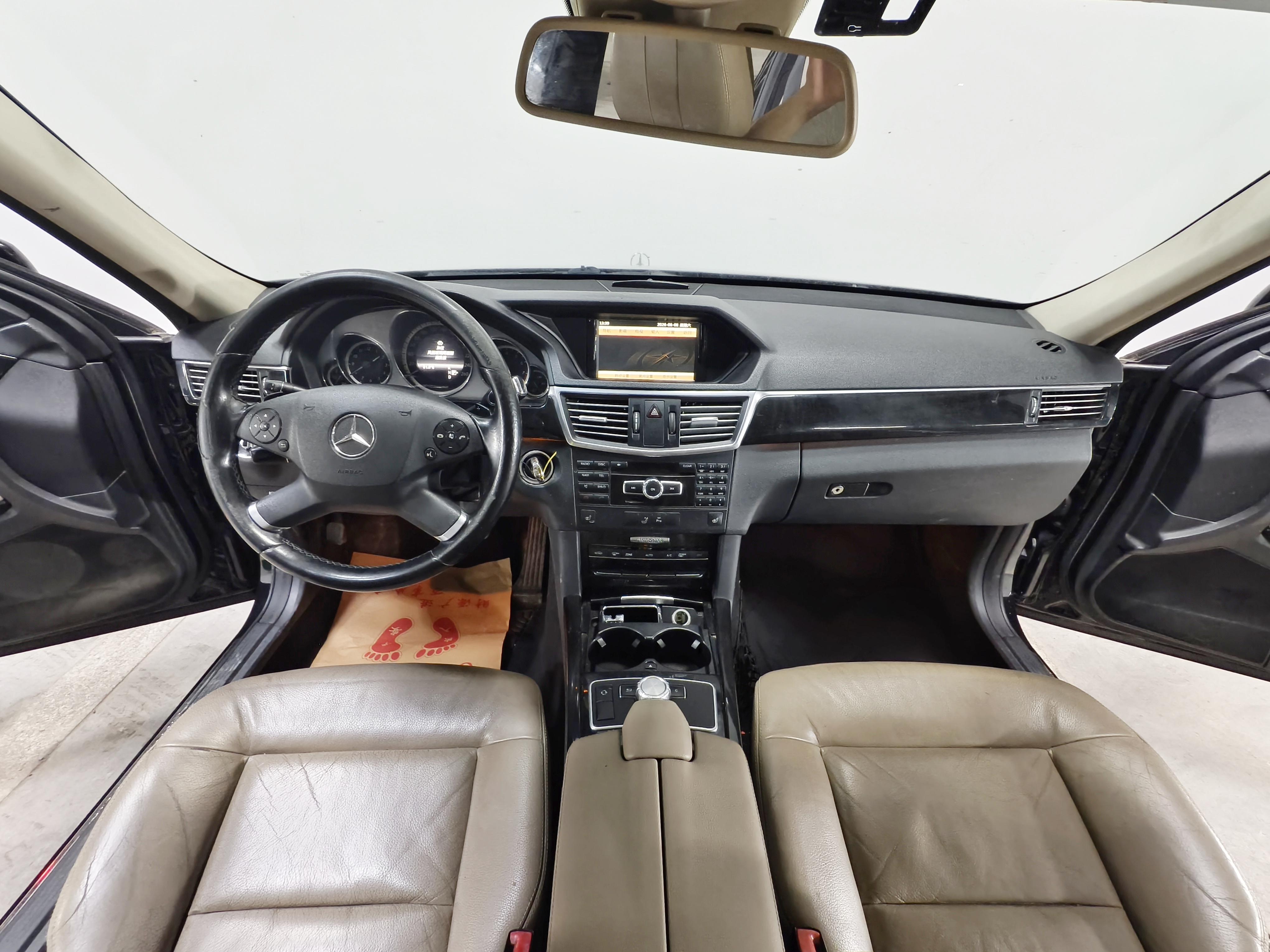 Mercedes-Benz E-Класс 2013 thumb 8
