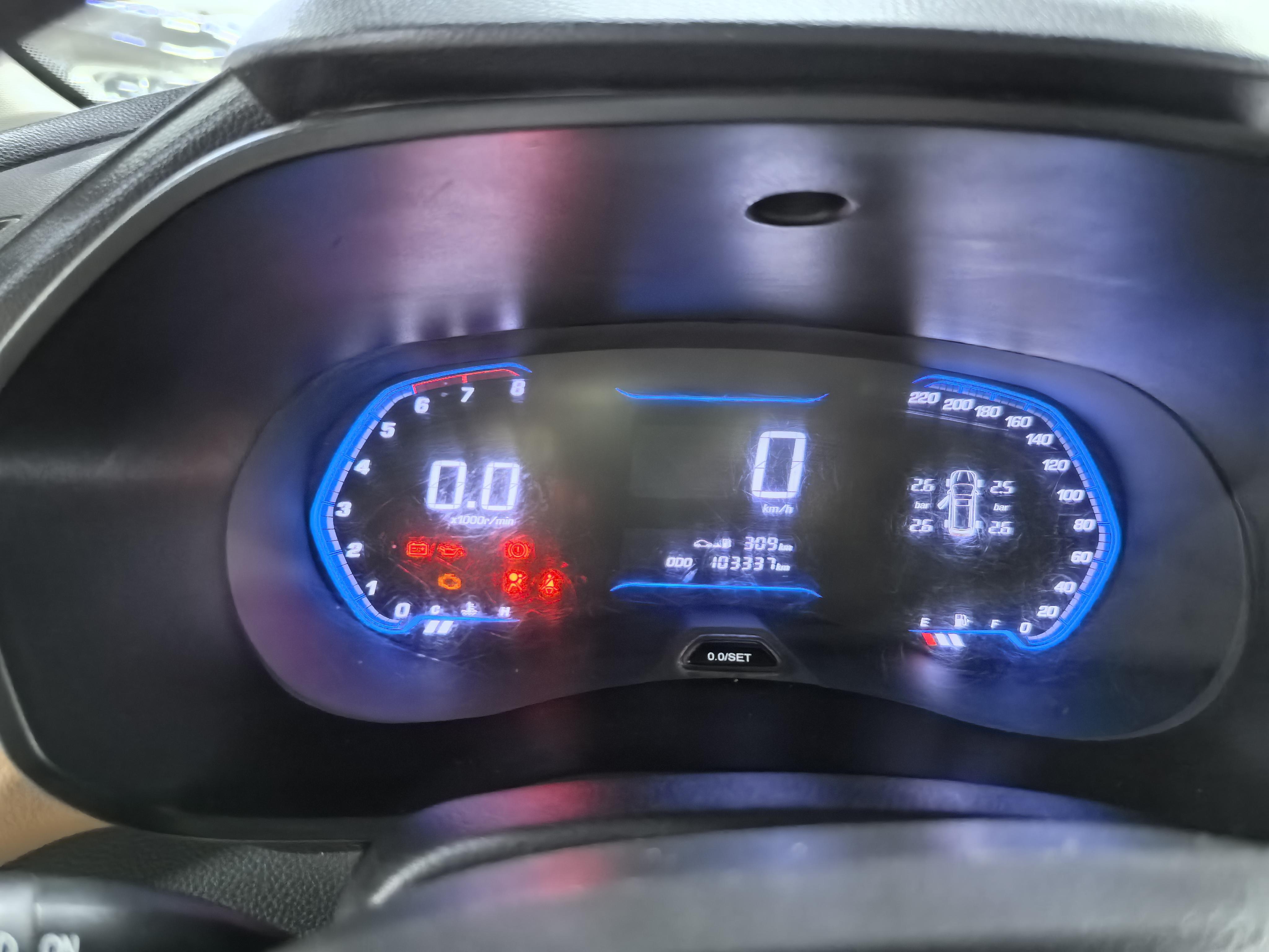 Wuling Hong Guang S3 2018 thumb 7