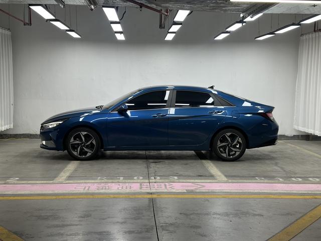 Hyundai Elantra 2022 thumb 2