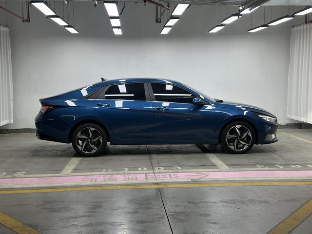 Hyundai Elantra 2022 thumb 6