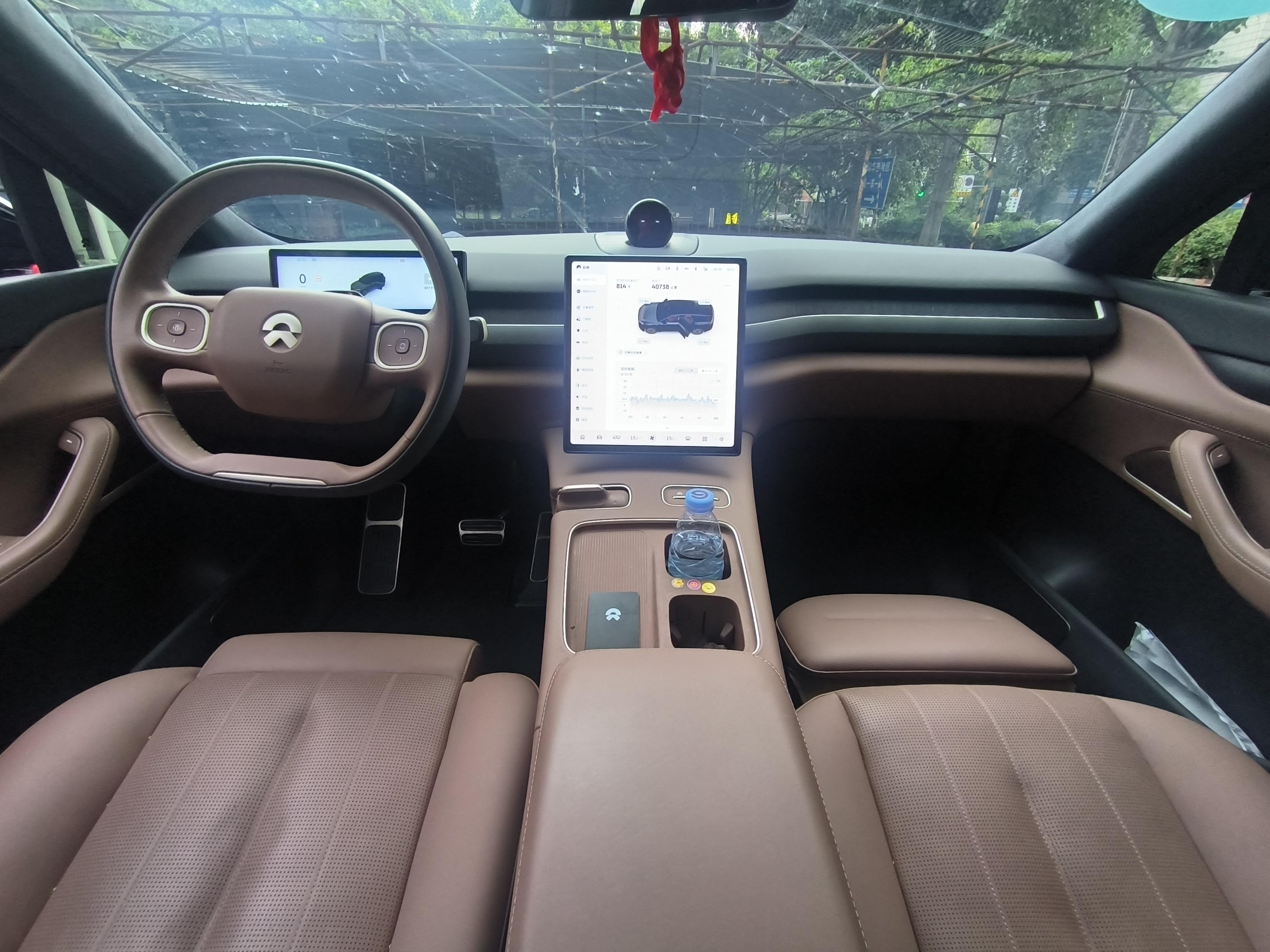 Nio ES8 2023 thumb 7