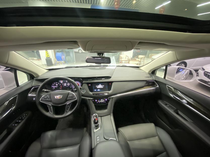 Cadillac XT5 2018 thumb 6