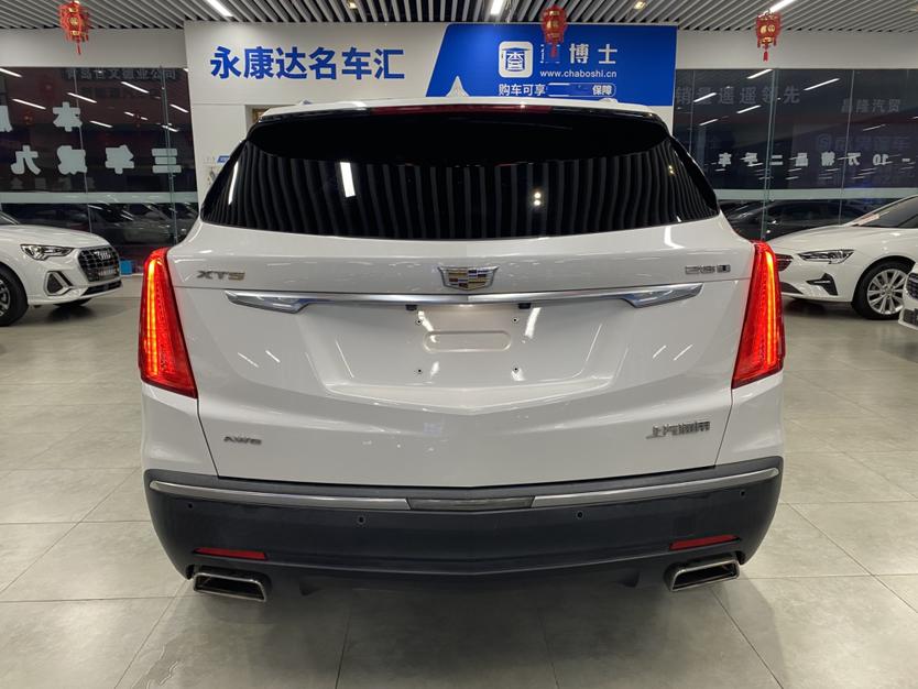 Cadillac XT5 2018 thumb 12