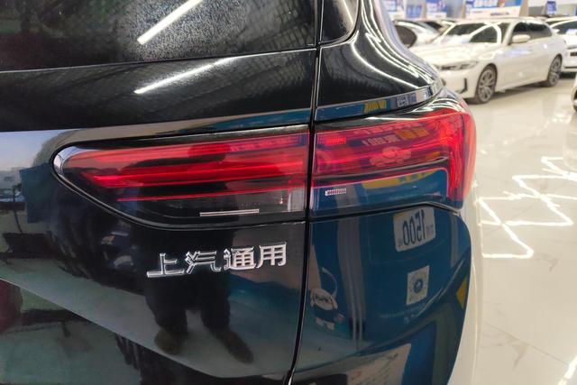 Buick Envision 2023 thumb 3